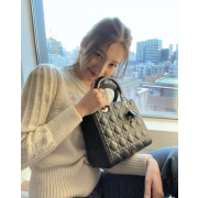 7위 (유명유튜버 추천 상품 영상) Dior 디올 레이디백 17CM,20CM,24CM 7컬러 (이니셜선택가능)