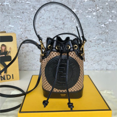 Fendi  펜디 몬트레조 미니 버킷백 F2869