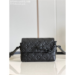 LOUIS VUITTON 루이비통 스티머 웨어러블 월릿 M81746