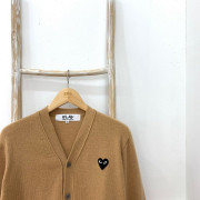 Comme des Garcons 꼼데가르송 남녀공용 V넥 가디건