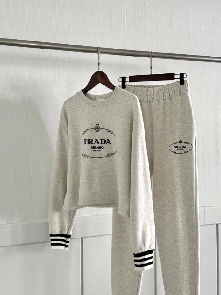 PRADA 프라다 셋업