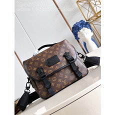 13위 LOUIS VUITTON 루이비통 트레일 메신저백 M46972