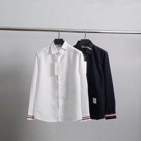 THOM BROWNE 톰브라운 넥라인 소매삼선 셔츠