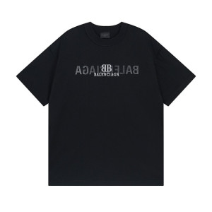 BALENCIAGA 발렌시아가  23138 BB 그래픽 리버스 로고 반팔