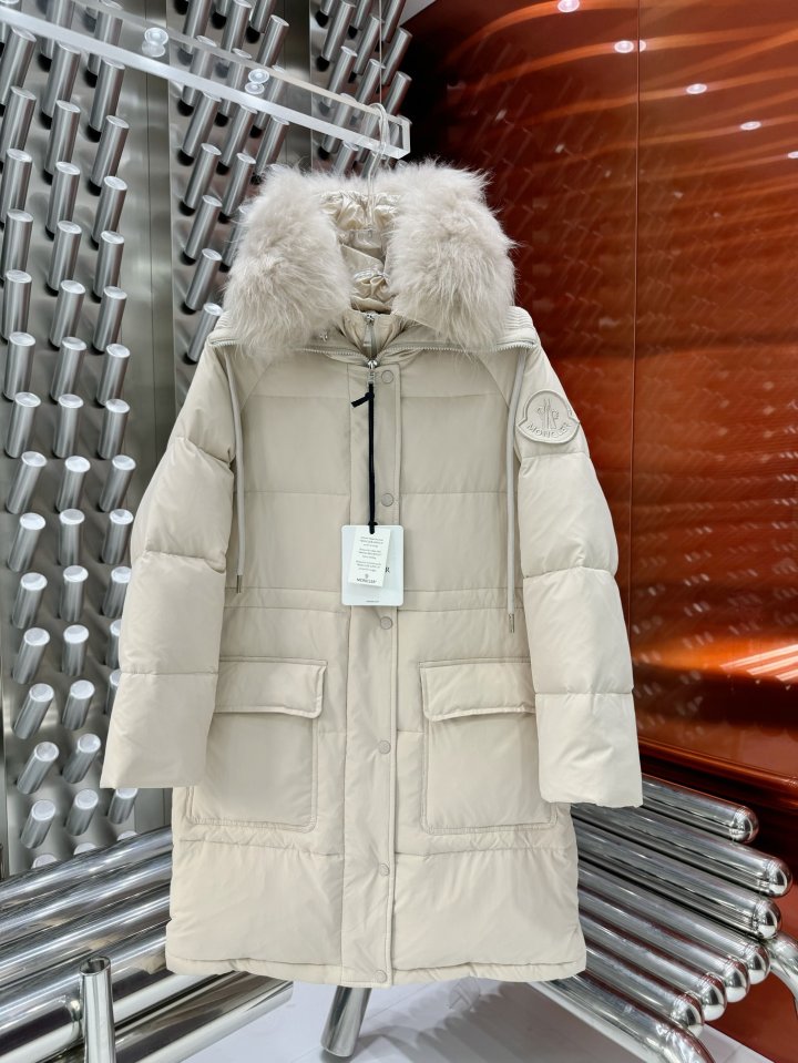 MONCLER 몽클레어 새드로고 덕다운 패딩 91