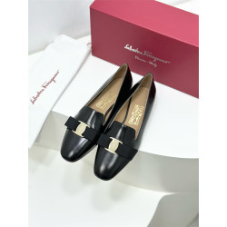 FERRAGAMO 페레가모 여성용 로퍼 F64221-2 2024/신상