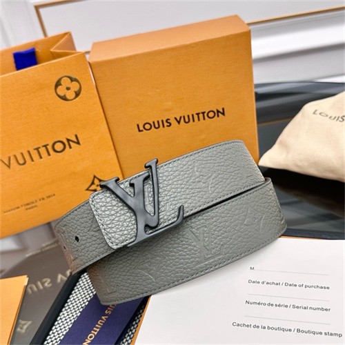 LOUIS VUITTON 루이비통 남성용 벨트 4.0CM L95719-2 2024/신상