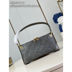 LOUIS VUITTON 루이비통 포셰트 세브르 숄더백 M12174 2024/신상