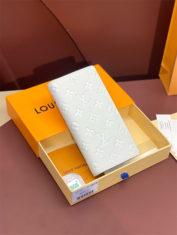 LOUIS VUITTON 루이비통 브라짜 장지갑 M69038 2024/신상