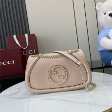 GUCCI 구찌 블론디 스몰 숄더백 815715 2024/신상