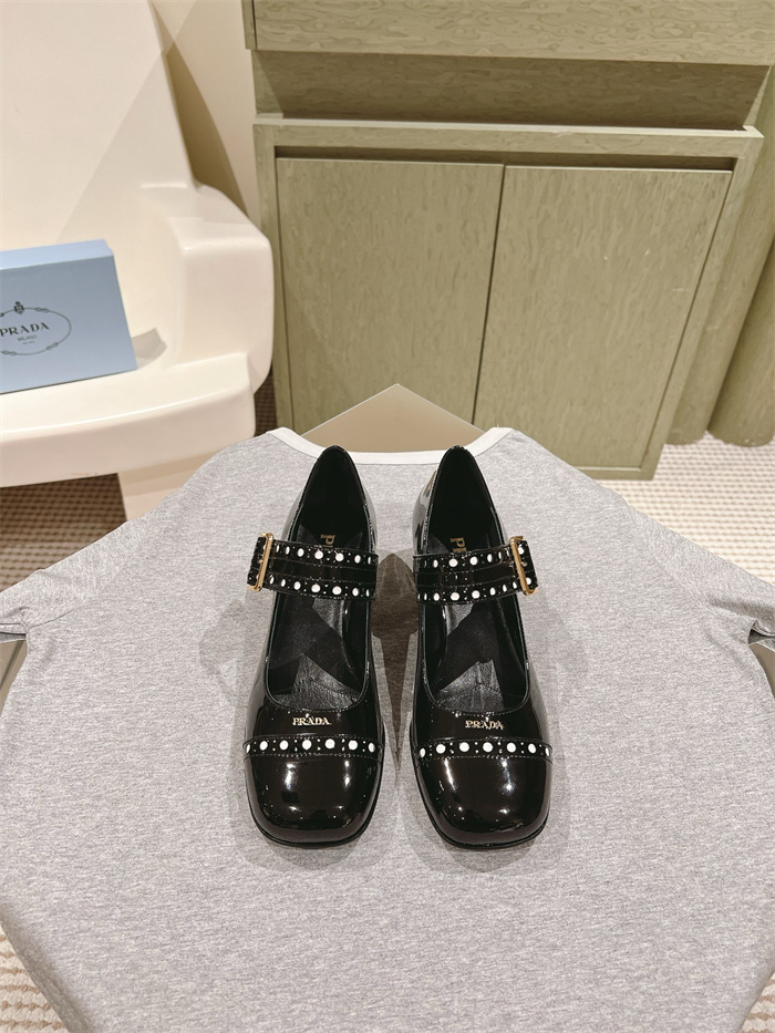 22위 PRADA 프라다 여성용 구두 (굽높이3.5CM) P65353-2 2024/신상 2COLOR