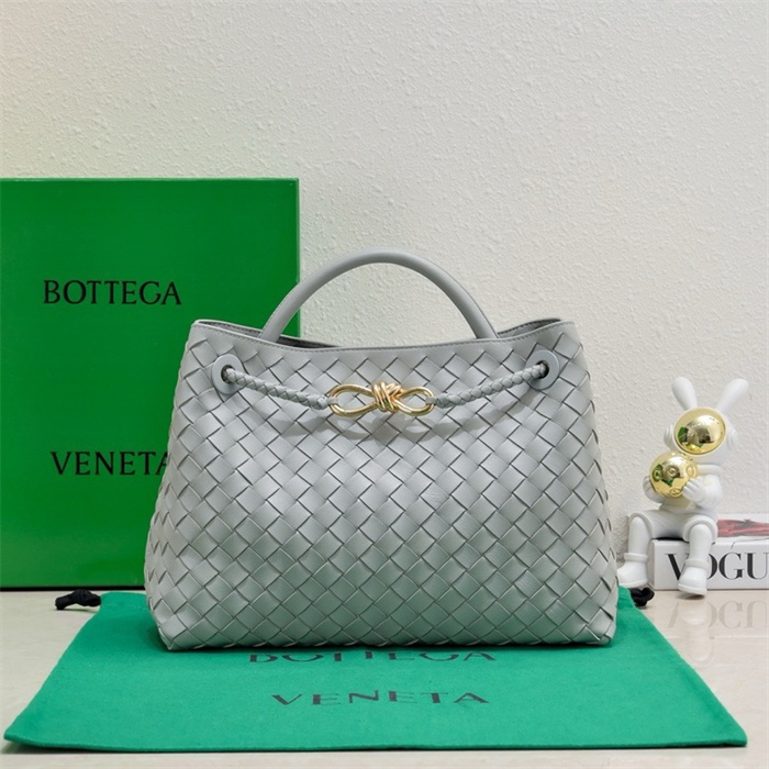 BOTTEGA VENETA 보테가베네타 안디아모 미디엄 토트백 84630 2024/신상