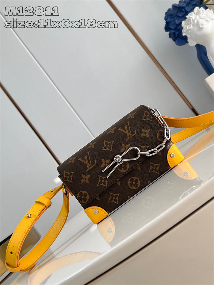 LOUIS VUITTON 루이비통 스티머 웨어러블 크로스백 M12811 2024/신상