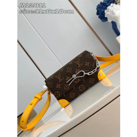 LOUIS VUITTON 루이비통 스티머 웨어러블 크로스백 M12811 2024/신상