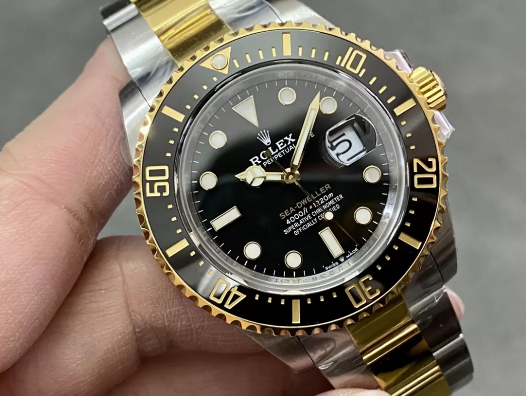 ROLEX 로렉스 씨드웰러 블랙 다이얼 콤비 43mm