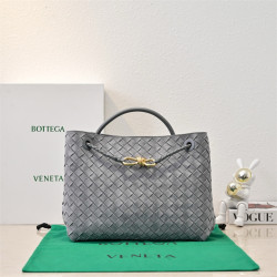 BOTTEGA VENETA 보테가베네타 안디아모 미디엄 토트백 84630 2024/신상 4COLOR