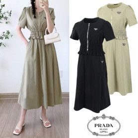 PRADA 프라다 트라이앵글 리나일론 스커트 셋업