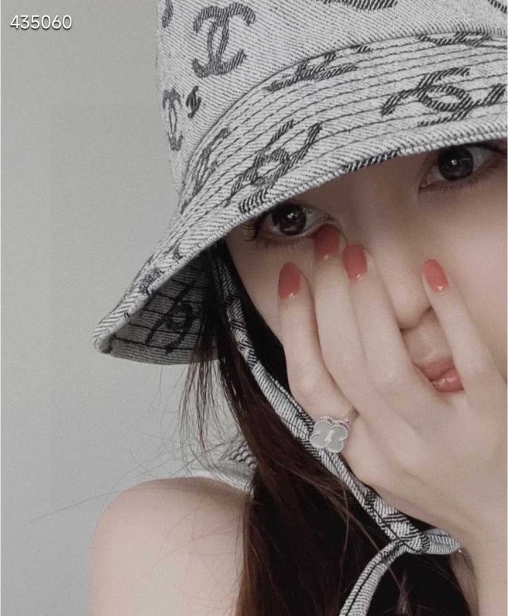 CELINE 셀린느 버킷햇
