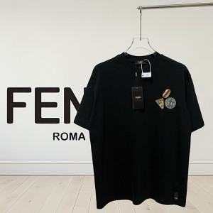 FENDI 펜디 1925 자수 패치 티셔츠 2COLOR