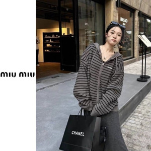 MIUMIU 미우미우 단가라 레터링 니트 후드집업 2COLOR