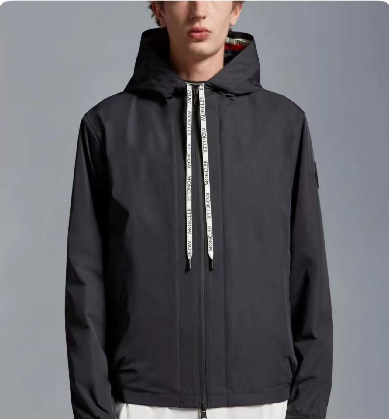 MONCLER 몽클레어 카를레스 후드 바람막이