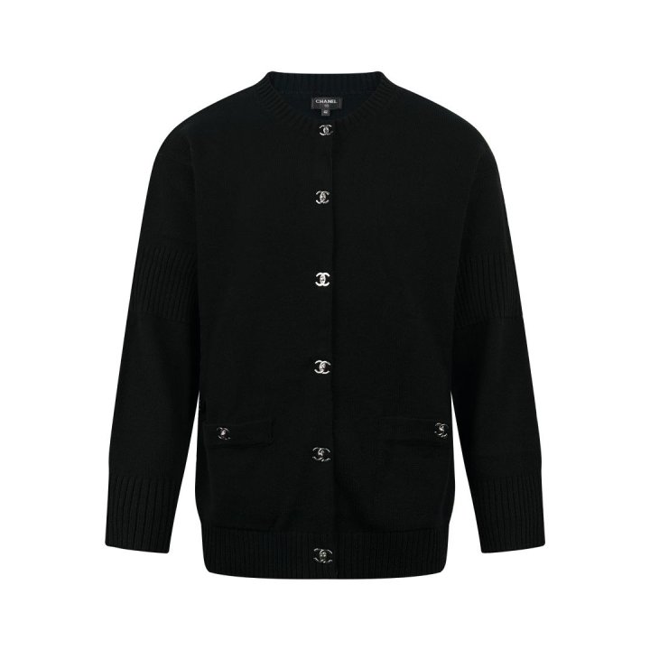 CHANEL 샤넬 로고 버튼 가디건 2COLOR