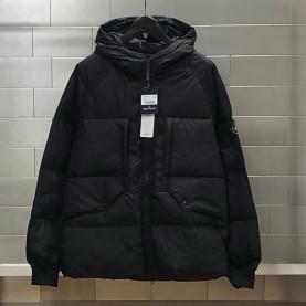 STONE ISLAND 스톤아일랜드 크링클랩스 와펜 다운 패딩 자켓