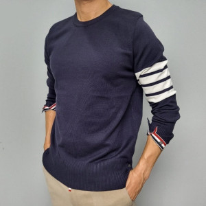 THOM BROWNE 톰브라운 사선 라운드 니트 2COLOR