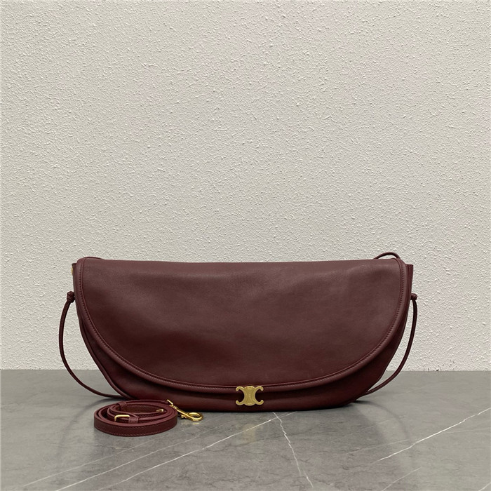 CELINE 셀린느 하프문 소프트 트리옹프 숄더백 124142