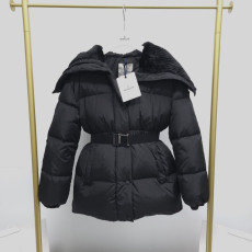 MONCLER 몽클레어 브라스저 구스다운 패딩