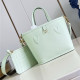 LOUIS VUITTON 루이비통 네버풀 반둘리에 인사이드 아웃 BB M12099