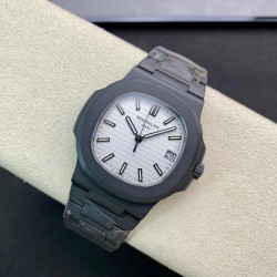 PATEK PHILIPPE 파텍필립 노틸러스 V4 DCL 버전(다이아몬드 카본 코팅) 40mm 5711