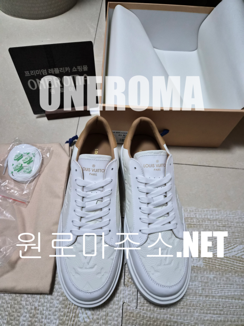 김*기 고객님 루이비통 베벌리 힐스 스니커즈 화이트