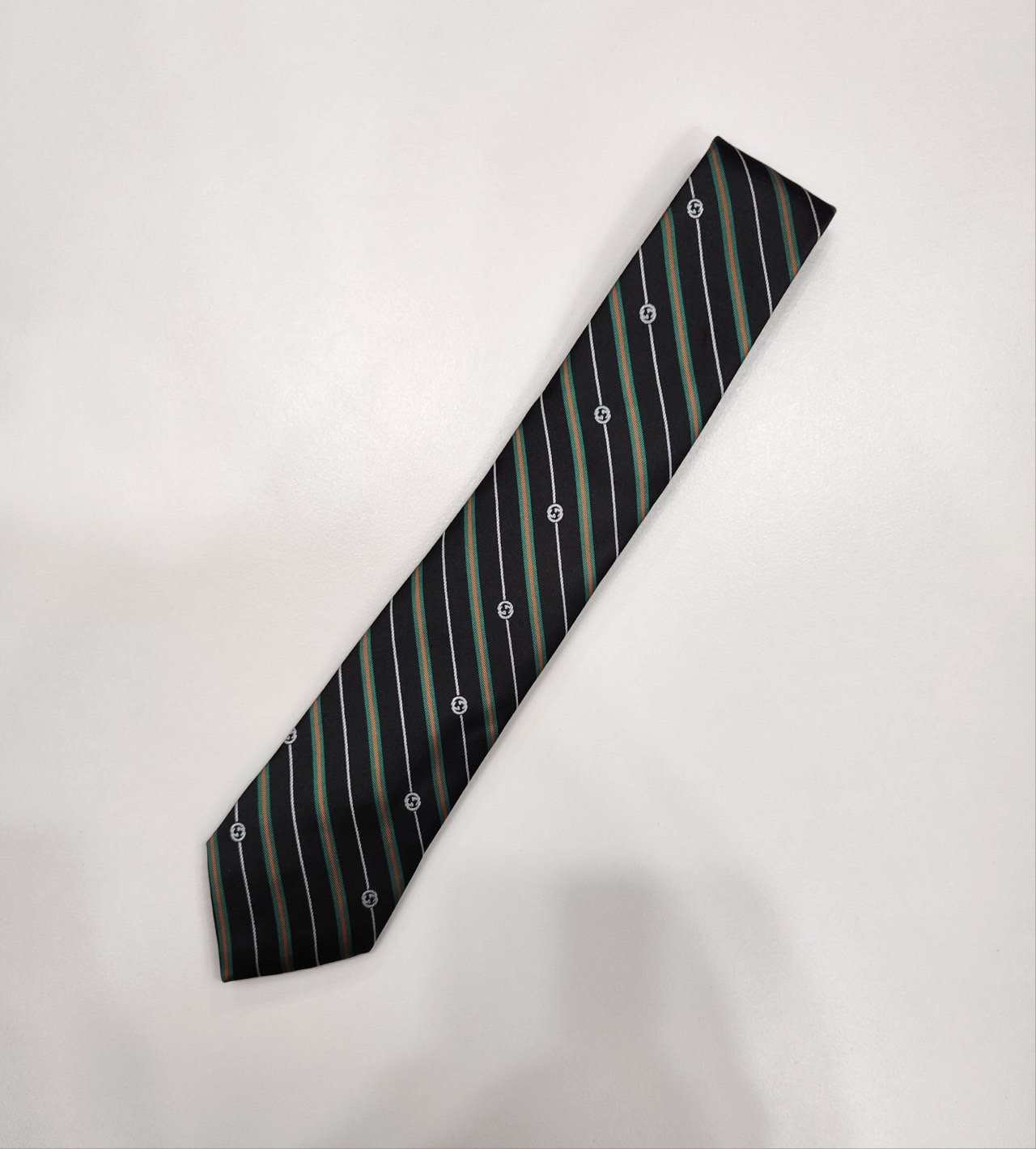 GUCCI 구찌 스트라이프 실크 넥타이