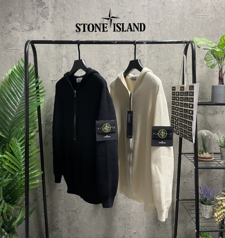 STONE ISLAND 스톤아일랜드 와펜 후드집업 니트