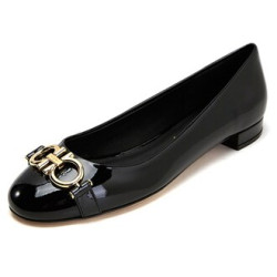 ●실사● 페레가모 간치니 발렛 플랫슈즈