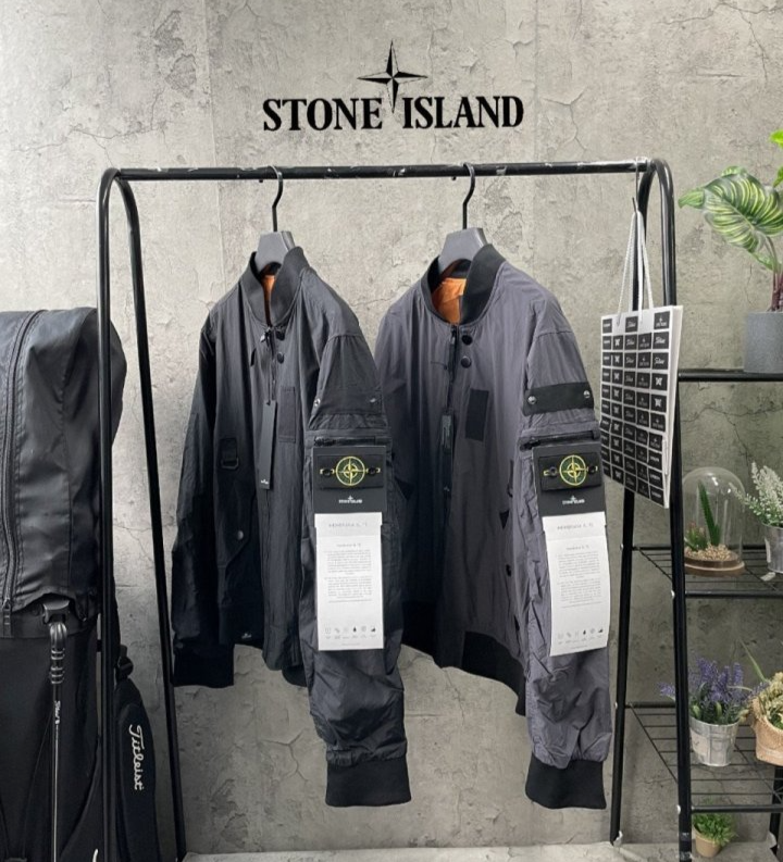 STONE ISLAND 스톤아일랜드 시보르 지퍼 자켓