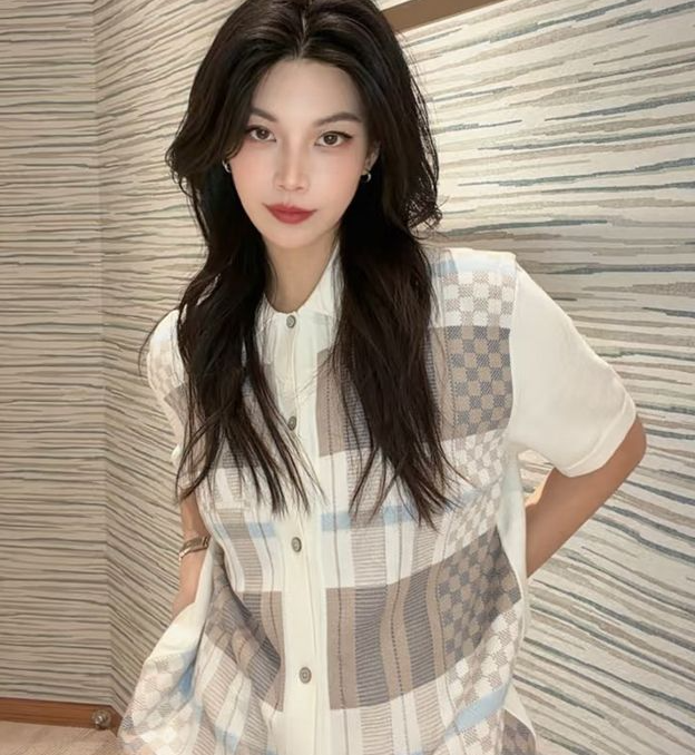 LOUIS VUITTON 루이비통 64244 다미에 자카드 폴로 가디건