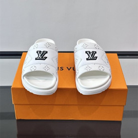 LOUIS VUITTON 루이비통 남성용 슬리퍼 L56267 2COLOR